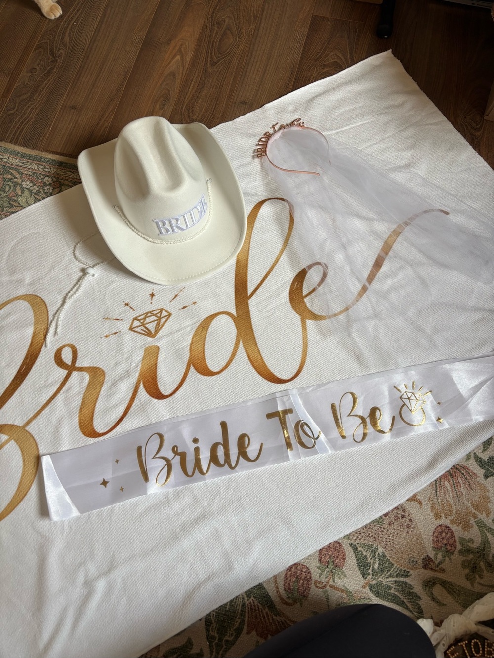 Bachelorette / Bride to Be Lot